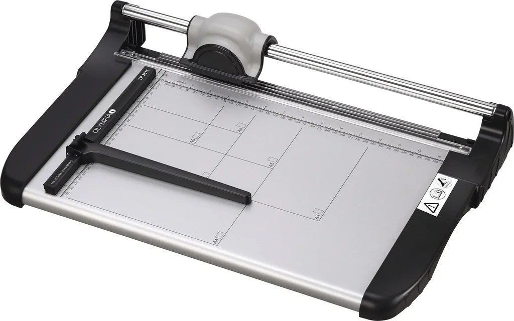 Rollenschneider mit Schnittleistung 15x DIN A4