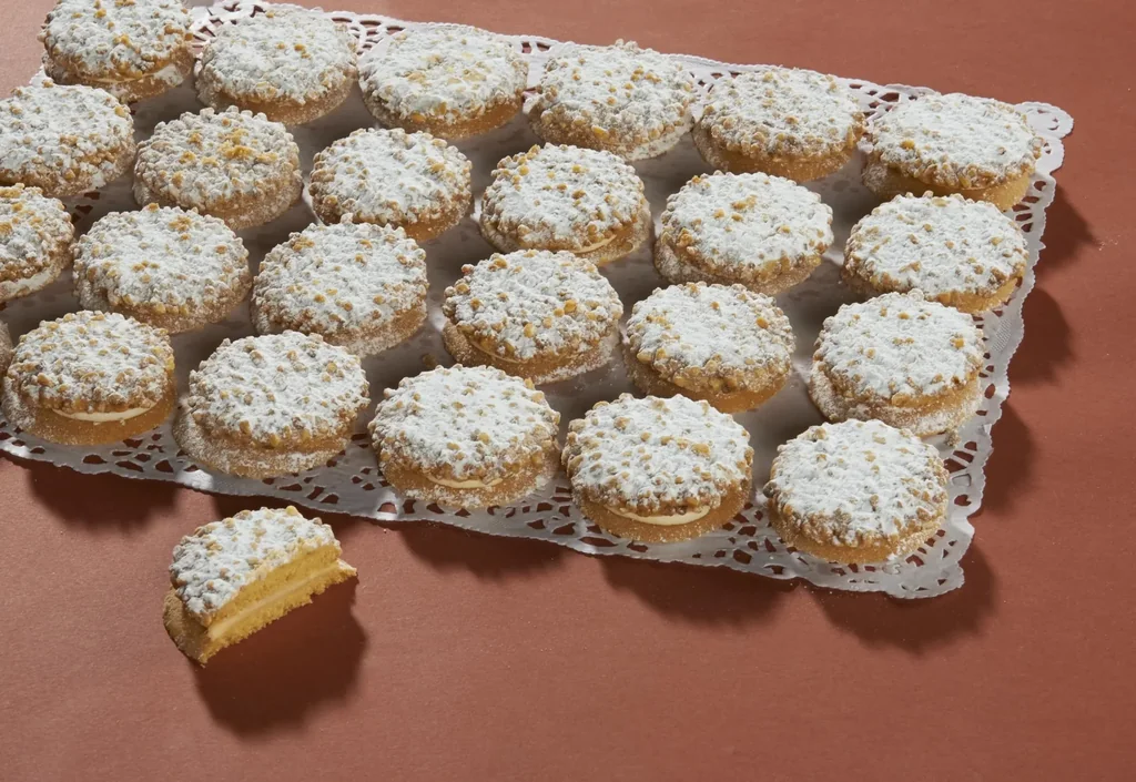 Creme-Spritzgebäck „Poffertjes“, Vanille-Geschmack, 3 x 200 g