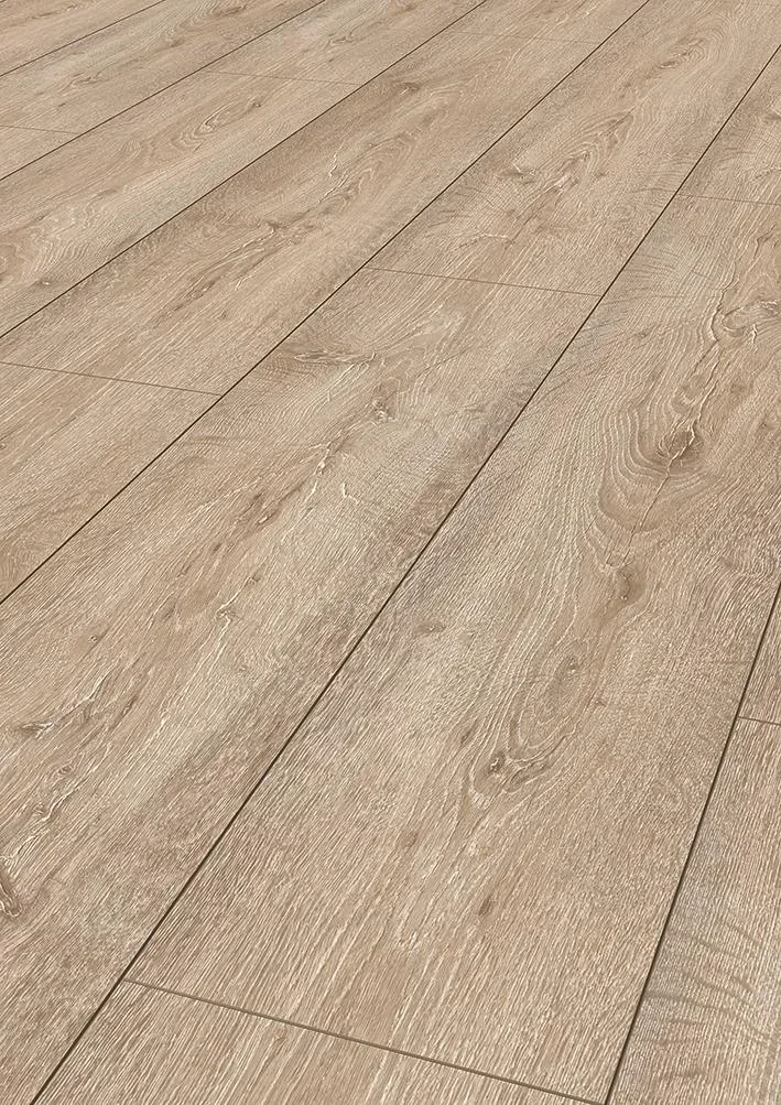 Villa Grande Laminatboden Ancient Oak 8 mm 2,48 m²