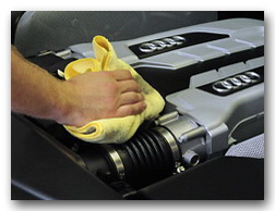 Auto Motor & Lüftung Bild