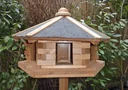 Vogelhaus "Fehmarn" mit Fußkreuzständer