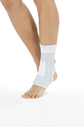 "Knöchelstütze "vitalmaxx" mit Kupferfasern image"