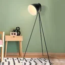 Tripod-Stehlampe
