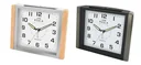 Quarz Wecker mit Cresendo Alarm, Holz
