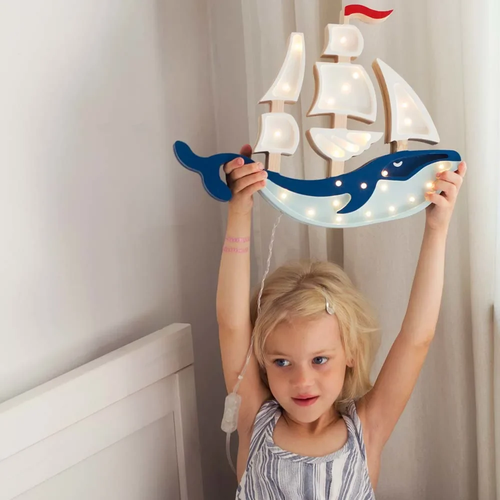 "little lights Led Deko Kinderlampe Wal Segelboot image"