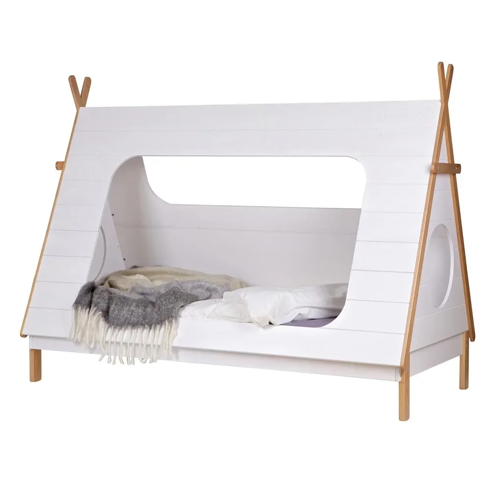 WOOOD Tipi Bett 163x215x106 cm