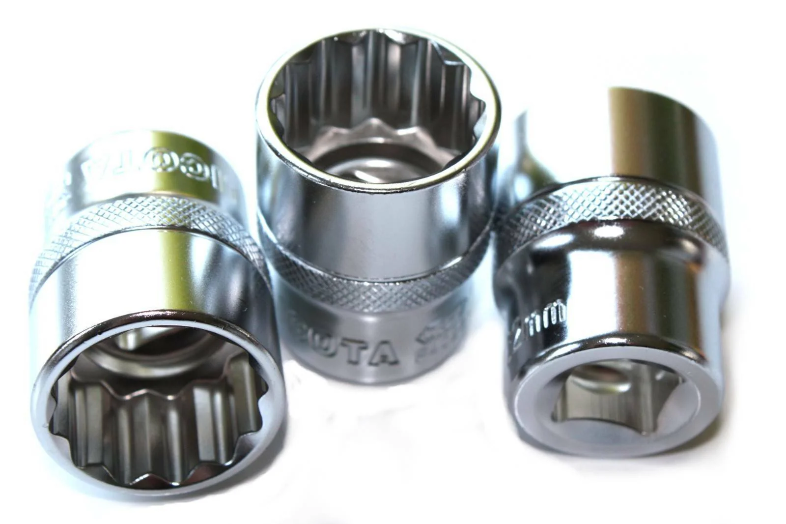 "1 2 zoll nuss, 18 mm Nuss, CR-V, 12-Kant, Industriequalität image"
