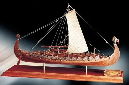 "Baukasten Wikingerschiff Oseberg 1:50 image"
