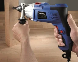 Elektronik Schlagbohrmaschine 1050 Watt, 2-Gang ink. 18-teiligem Makita Bohrer-S