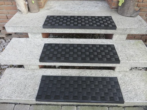 "Gummi Winkelstufenmatten - Set, 5-teilig image"